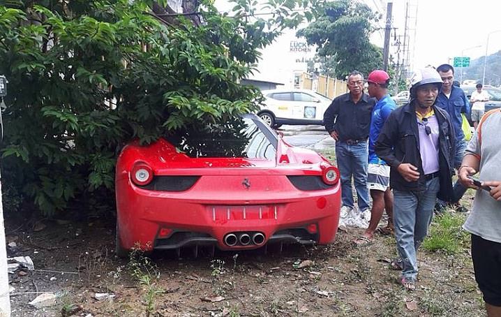 Süperspor otomobil kazaları