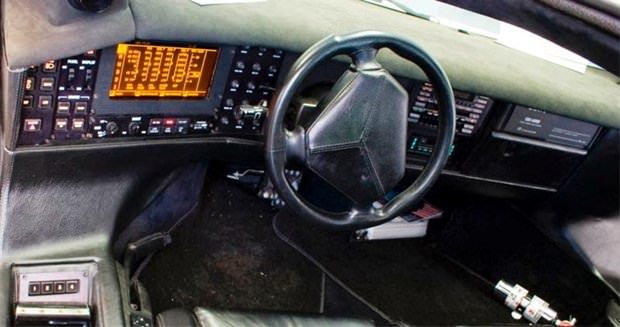 80'li yıllara damgasını vuran otomobil konsolları