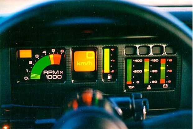 80'li yıllara damgasını vuran otomobil konsolları