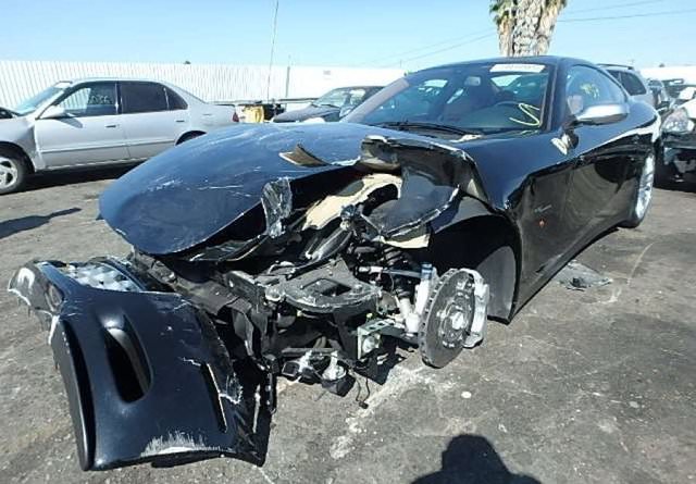 Hurdaya dönen lüks otomobiller