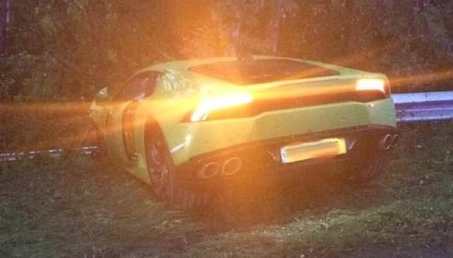 Hurdaya dönen lüks otomobiller