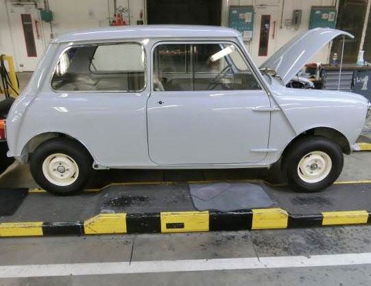 67 Yaşındaki MINI'nin Restorasyon Öyküsü