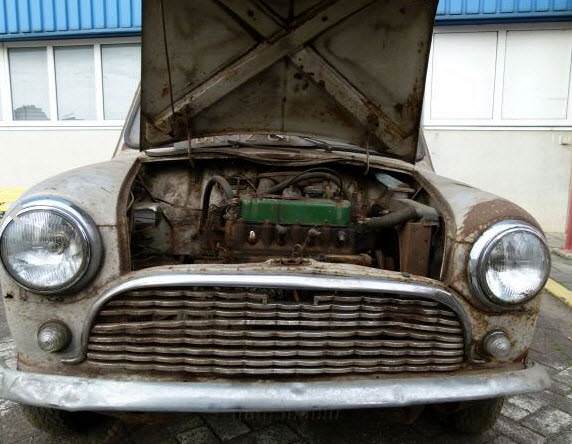67 Yaşındaki MINI'nin Restorasyon Öyküsü