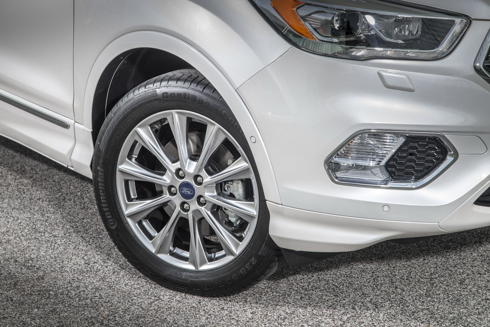  Yeni Ford Kuga Türkiye’de