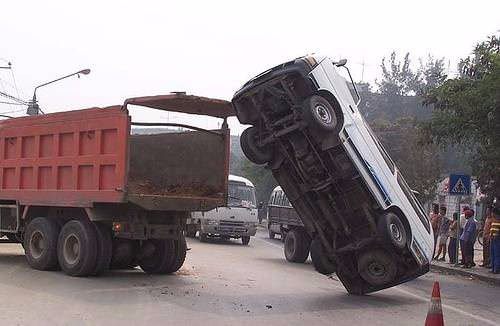 Yok artık dedirten kazalar