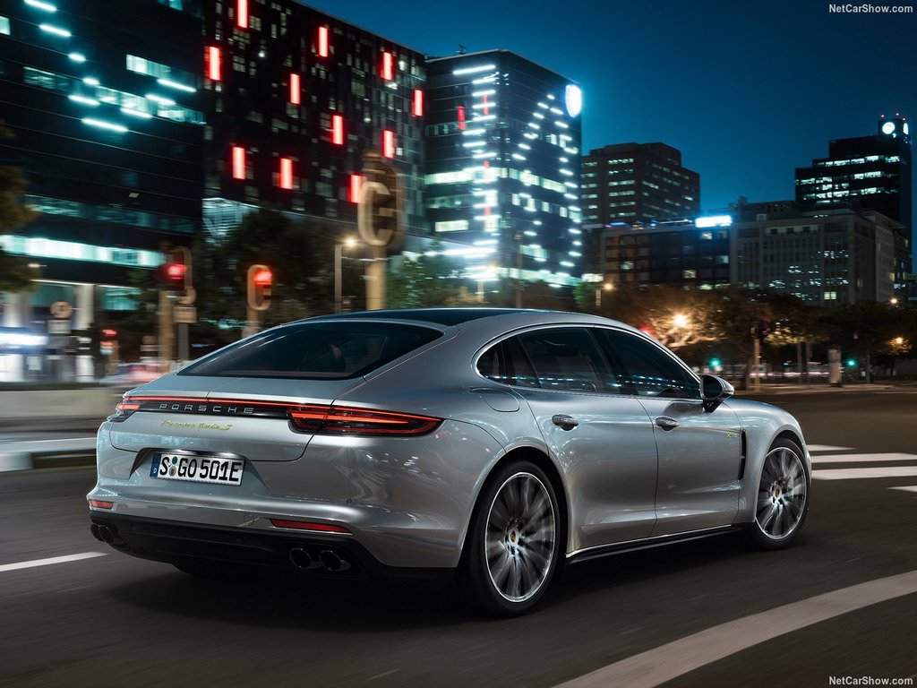 2018 Panamera Turbo S E-Hybrid