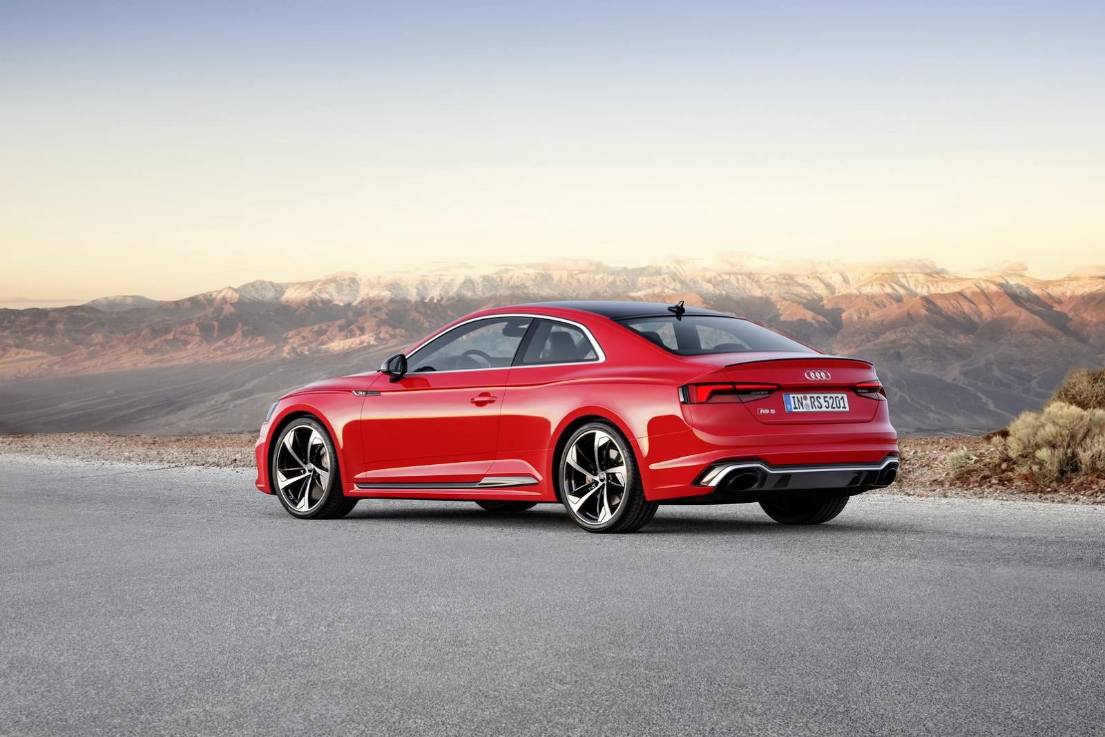 Yeni Audi RS5 Coupe Cenevre’de