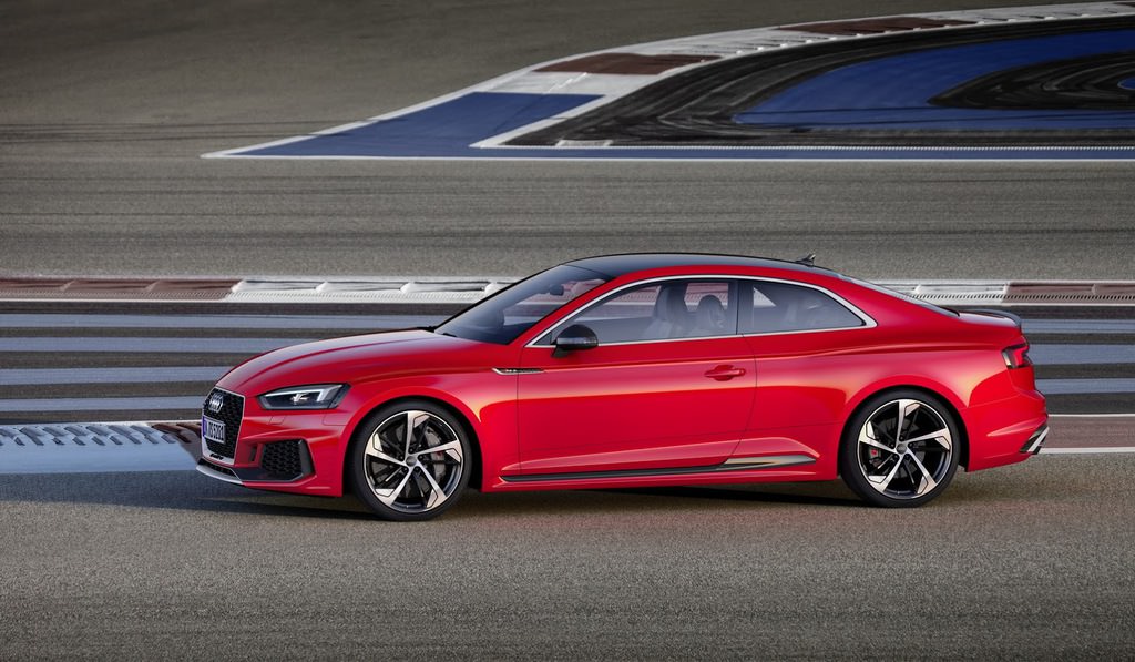 Yeni Audi RS5 Coupe Cenevre’de