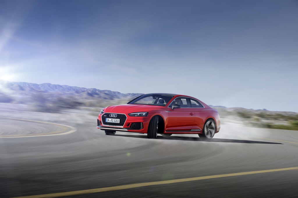 Yeni Audi RS5 Coupe Cenevre’de