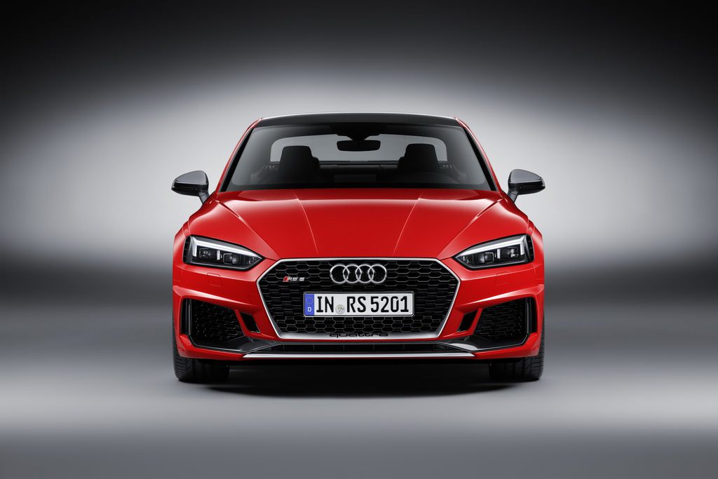Yeni Audi RS5 Coupe Cenevre’de