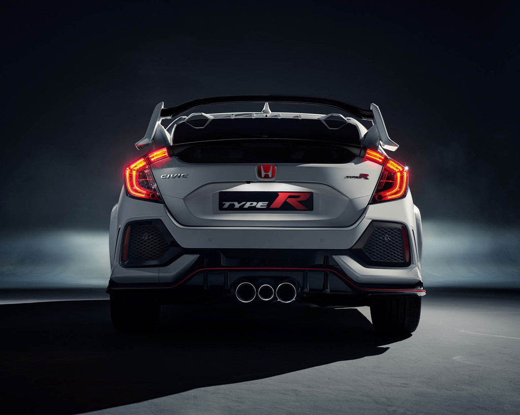 Yeni Civic Type R daha güçlü geldi