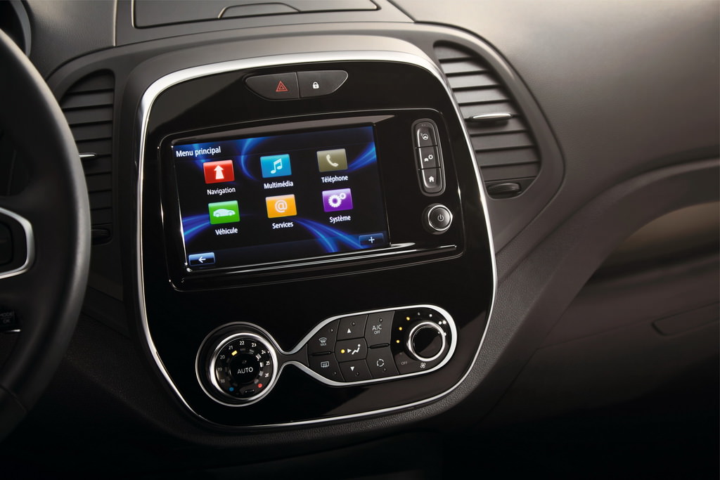 Makyajlı Captur Cenevre’de