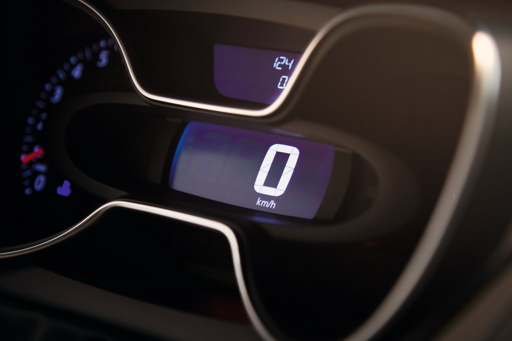 Makyajlı Captur Cenevre’de