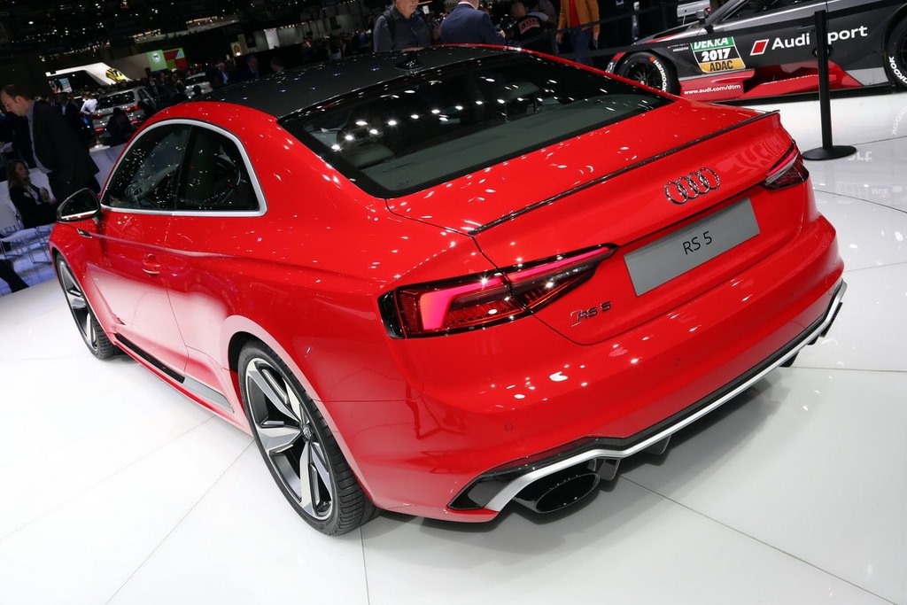 Yeni Audi RS5 Coupe Cenevre’de