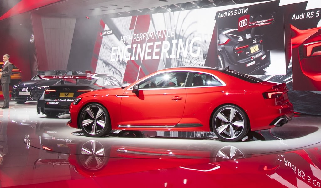 Yeni Audi RS5 Coupe Cenevre’de