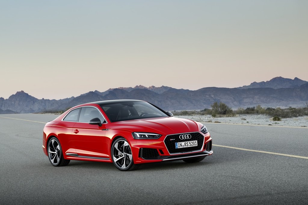 Yeni Audi RS5 Coupe Cenevre’de