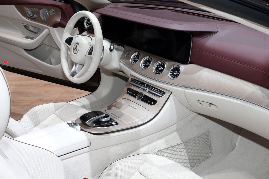 Mercedes-Benz E-Serisi Cabriolet ve Coupe