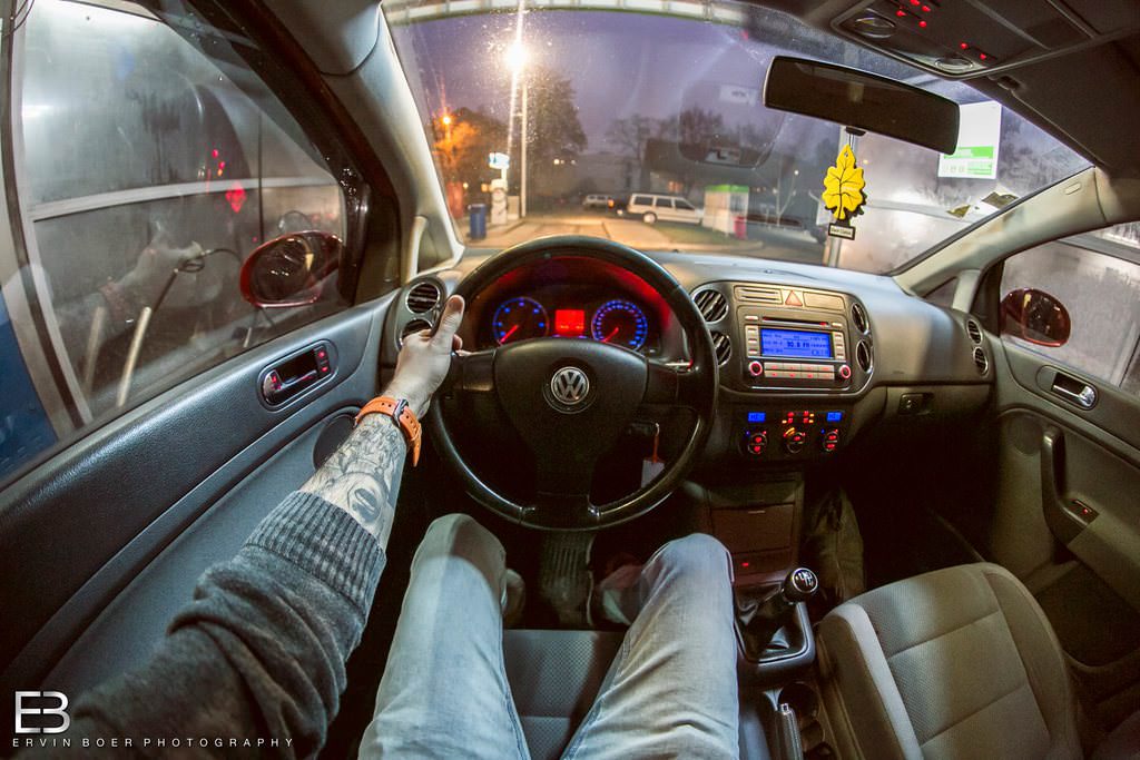 Çılgın fotoğrafçı, kullandığı tüm otomobilleri fotoğrafladı