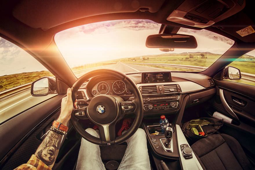 Çılgın fotoğrafçı, kullandığı tüm otomobilleri fotoğrafladı