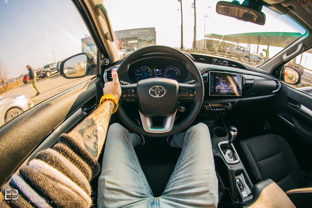 Çılgın fotoğrafçı, kullandığı tüm otomobilleri fotoğrafladı