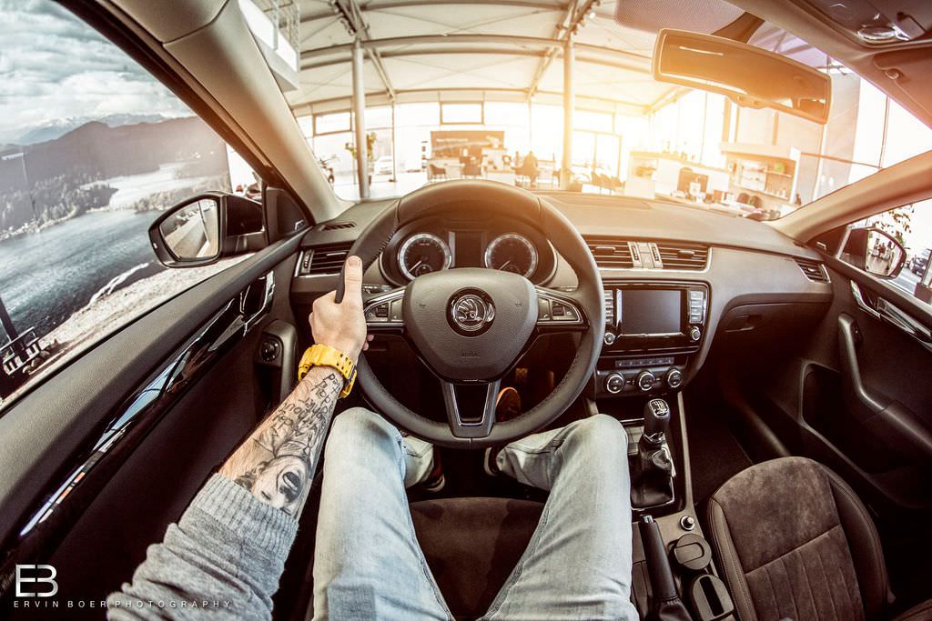 Çılgın fotoğrafçı, kullandığı tüm otomobilleri fotoğrafladı