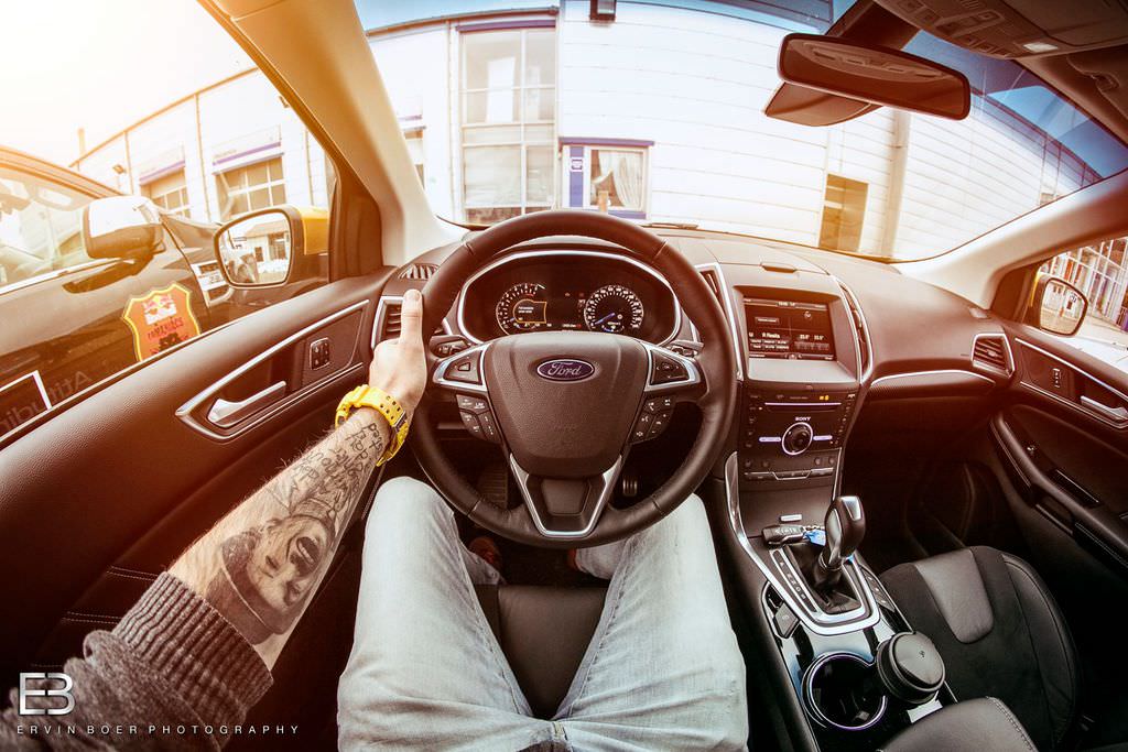 Çılgın fotoğrafçı, kullandığı tüm otomobilleri fotoğrafladı