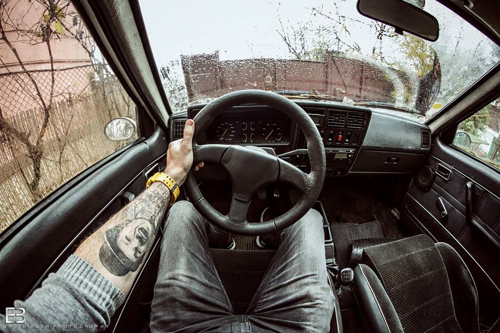 Çılgın fotoğrafçı, kullandığı tüm otomobilleri fotoğrafladı