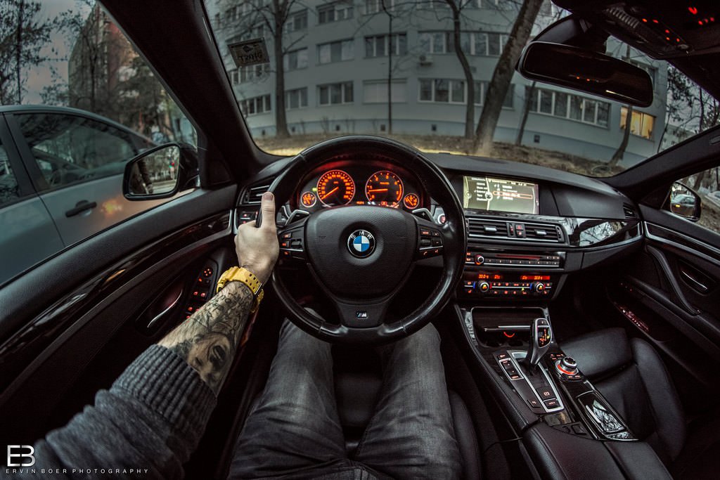 Çılgın fotoğrafçı, kullandığı tüm otomobilleri fotoğrafladı