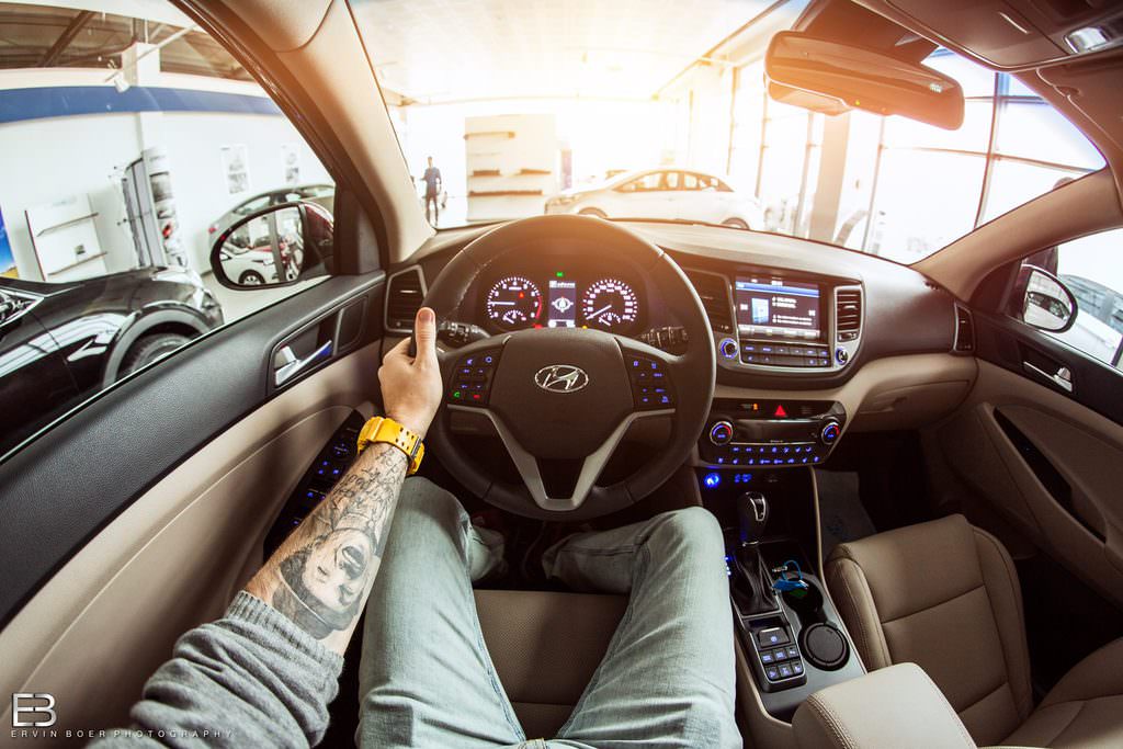 Çılgın fotoğrafçı, kullandığı tüm otomobilleri fotoğrafladı