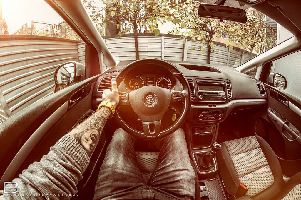 Çılgın fotoğrafçı, kullandığı tüm otomobilleri fotoğrafladı