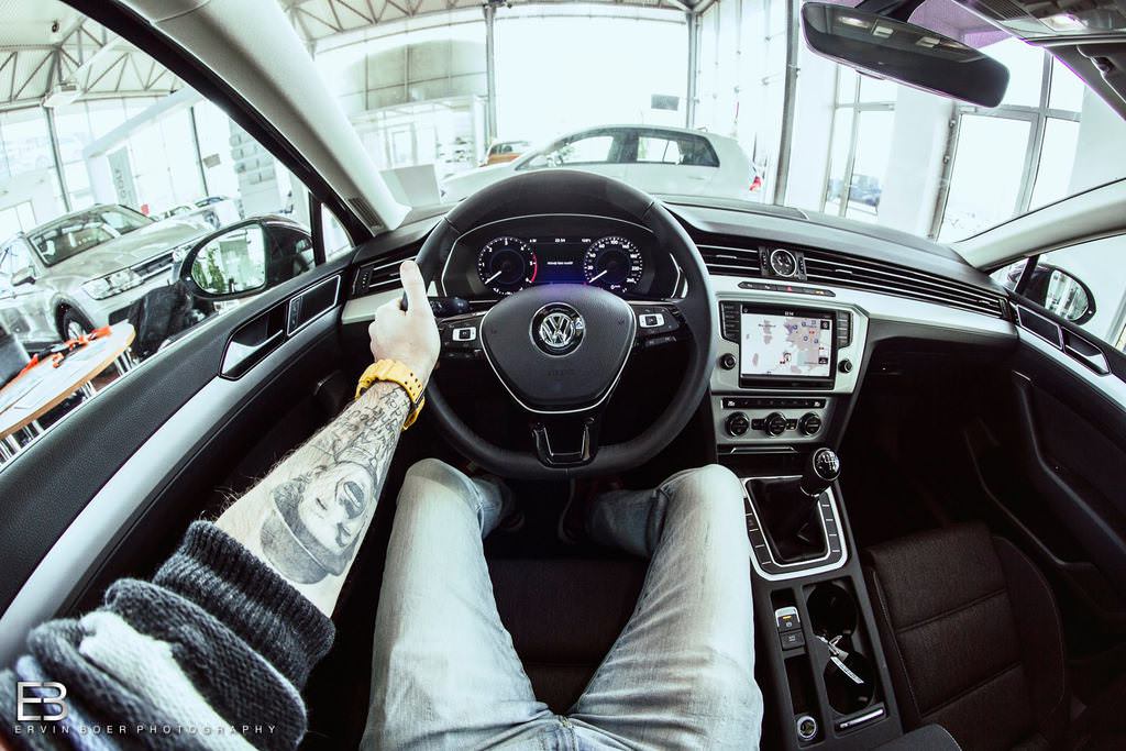 Çılgın fotoğrafçı, kullandığı tüm otomobilleri fotoğrafladı