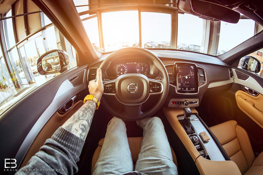 Çılgın fotoğrafçı, kullandığı tüm otomobilleri fotoğrafladı