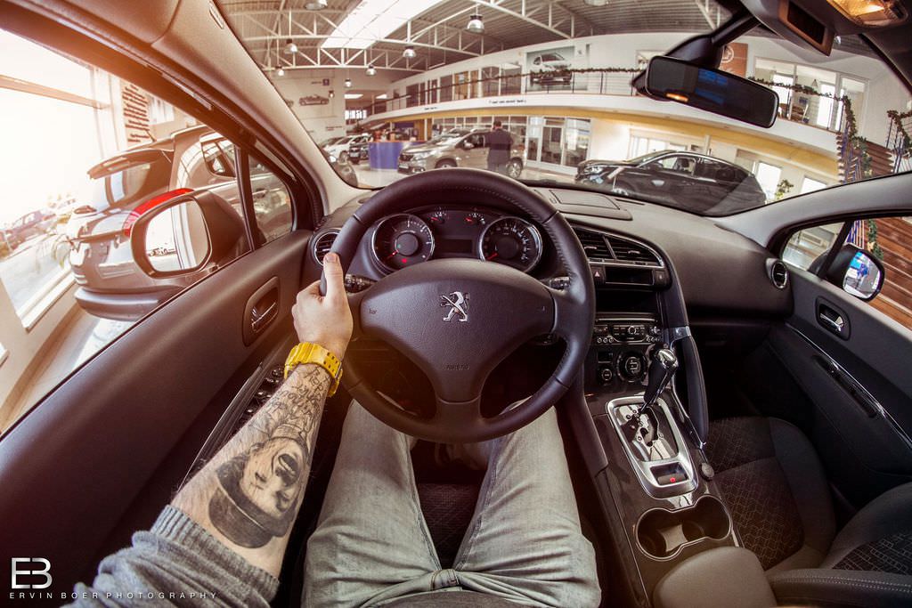 Çılgın fotoğrafçı, kullandığı tüm otomobilleri fotoğrafladı