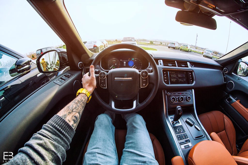 Çılgın fotoğrafçı, kullandığı tüm otomobilleri fotoğrafladı