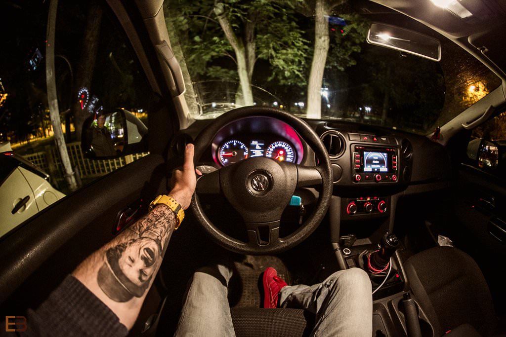 Çılgın fotoğrafçı, kullandığı tüm otomobilleri fotoğrafladı