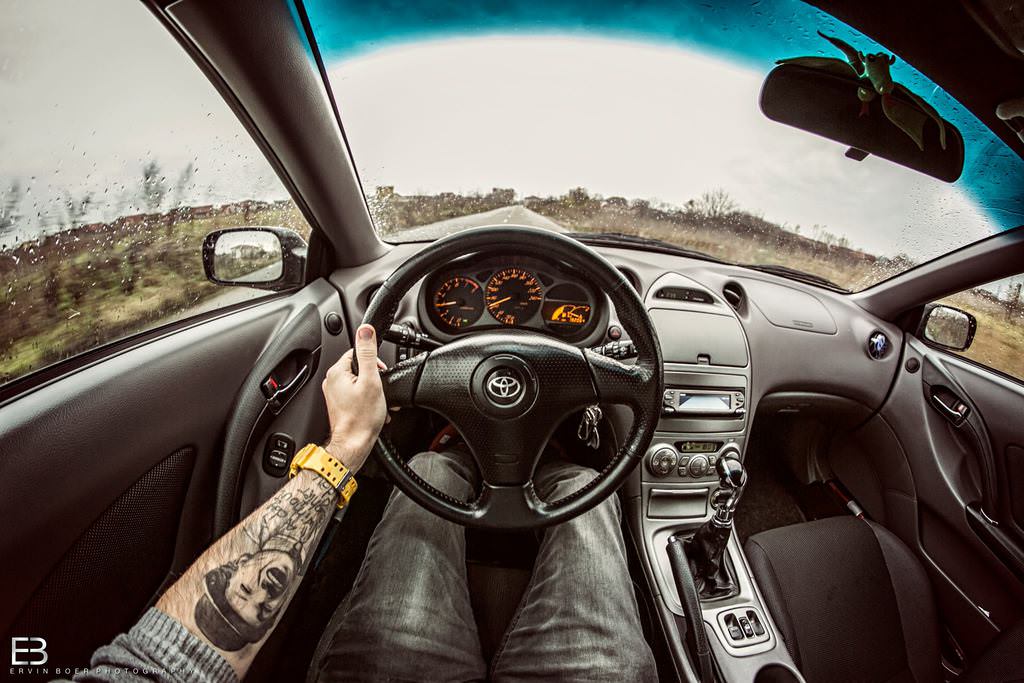 Çılgın fotoğrafçı, kullandığı tüm otomobilleri fotoğrafladı