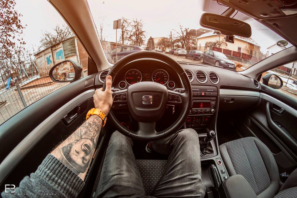 Çılgın fotoğrafçı, kullandığı tüm otomobilleri fotoğrafladı