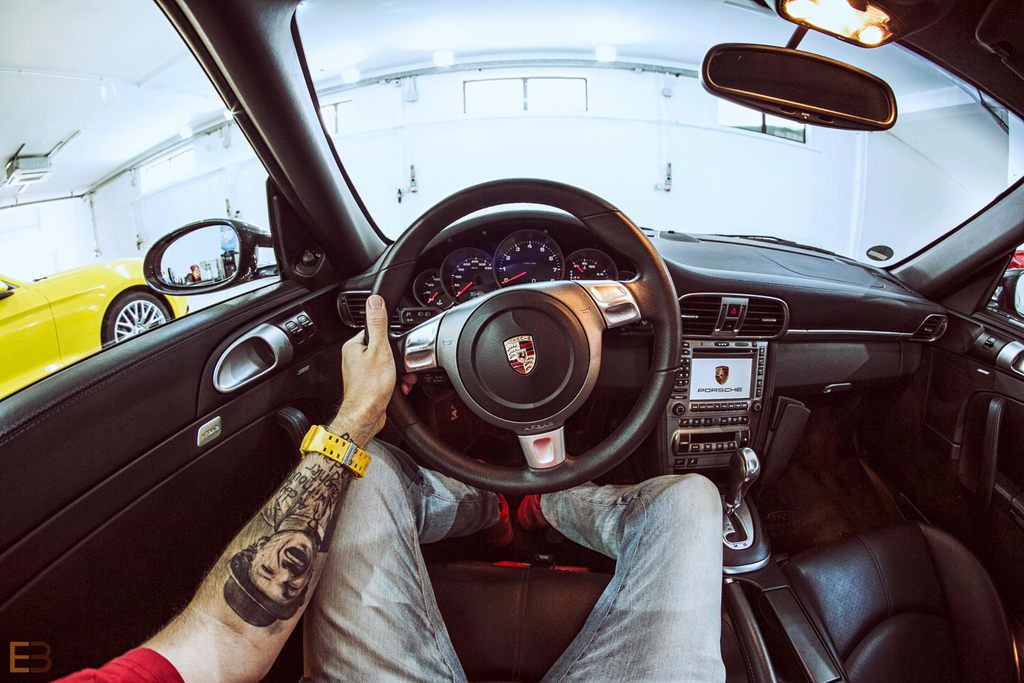 Çılgın fotoğrafçı, kullandığı tüm otomobilleri fotoğrafladı