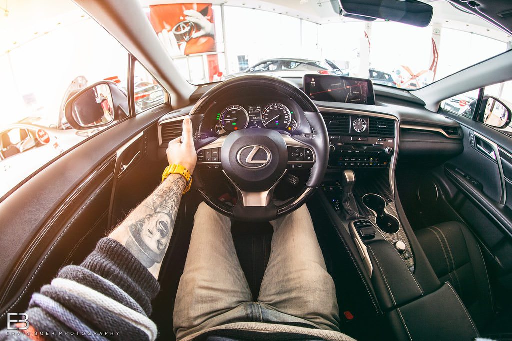 Çılgın fotoğrafçı, kullandığı tüm otomobilleri fotoğrafladı