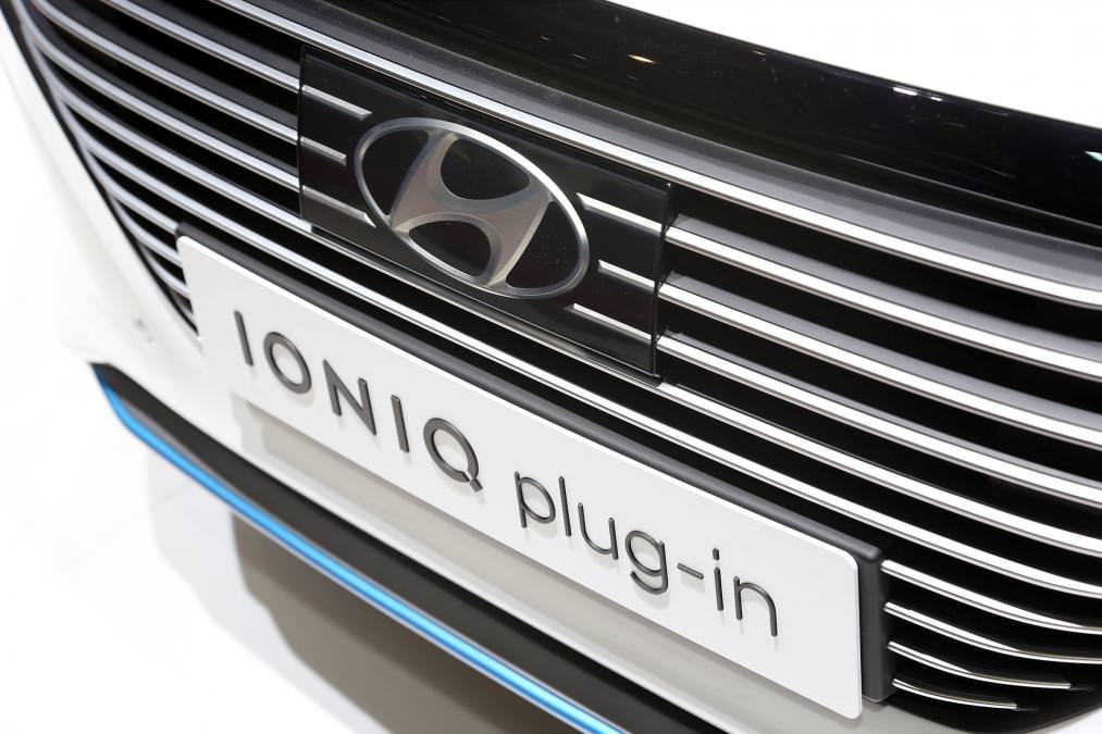 2017 Hyundai FE Concept