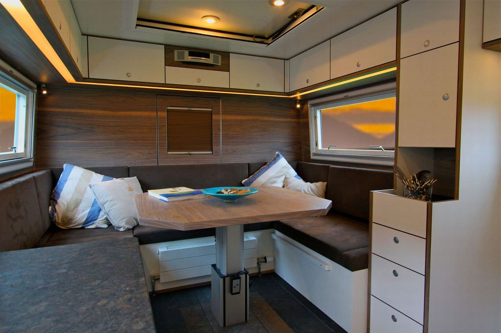 Dışı zırhlı kamyon içi rezidans 