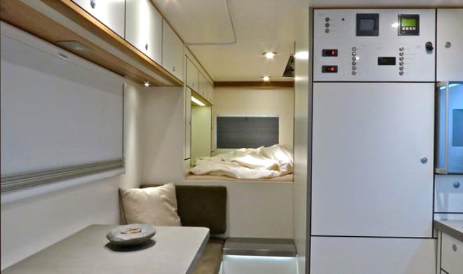 Dışı zırhlı kamyon içi rezidans 