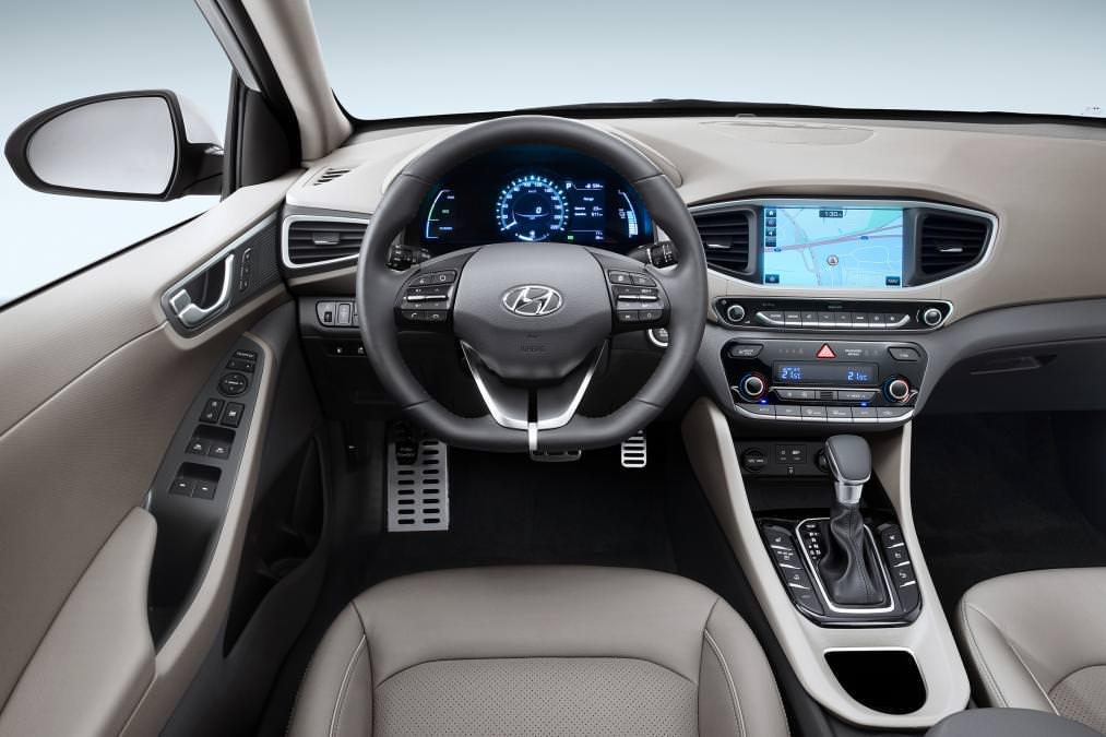 2017 Hyundai FE Concept