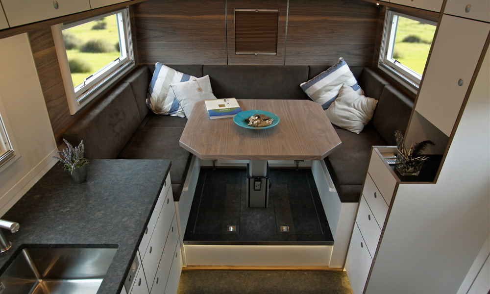 Dışı zırhlı kamyon içi rezidans 