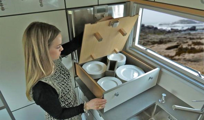 Dışı zırhlı kamyon içi rezidans 