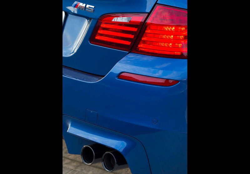 BMW M5 (F10)
