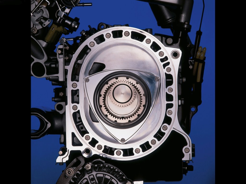 Çok yakıyor dedi, Renault motoru  taktı