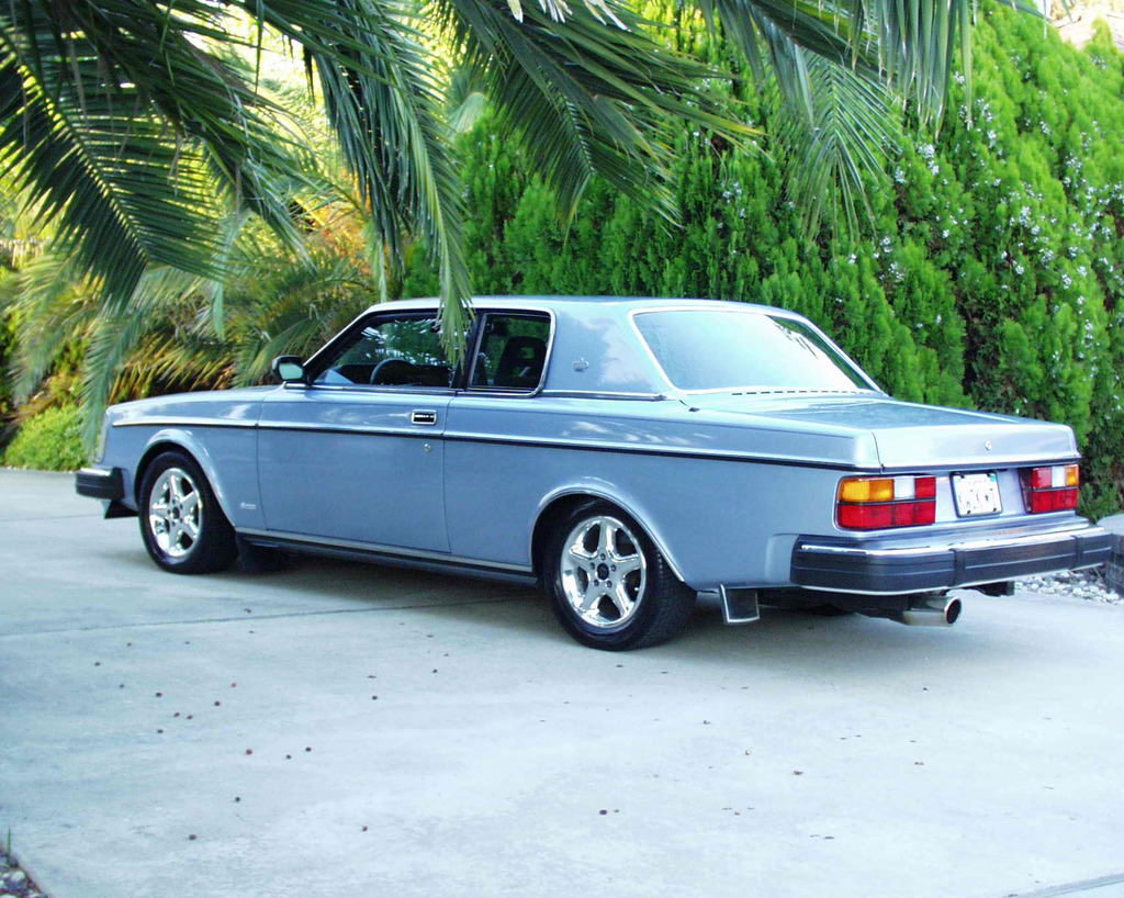 1977 Volvo 262C Bertone Coupe