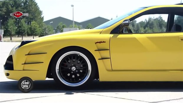 Fransız otomobilini İtalyan’a dönüştürdüler