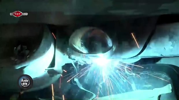 Fransız otomobilini İtalyan’a dönüştürdüler